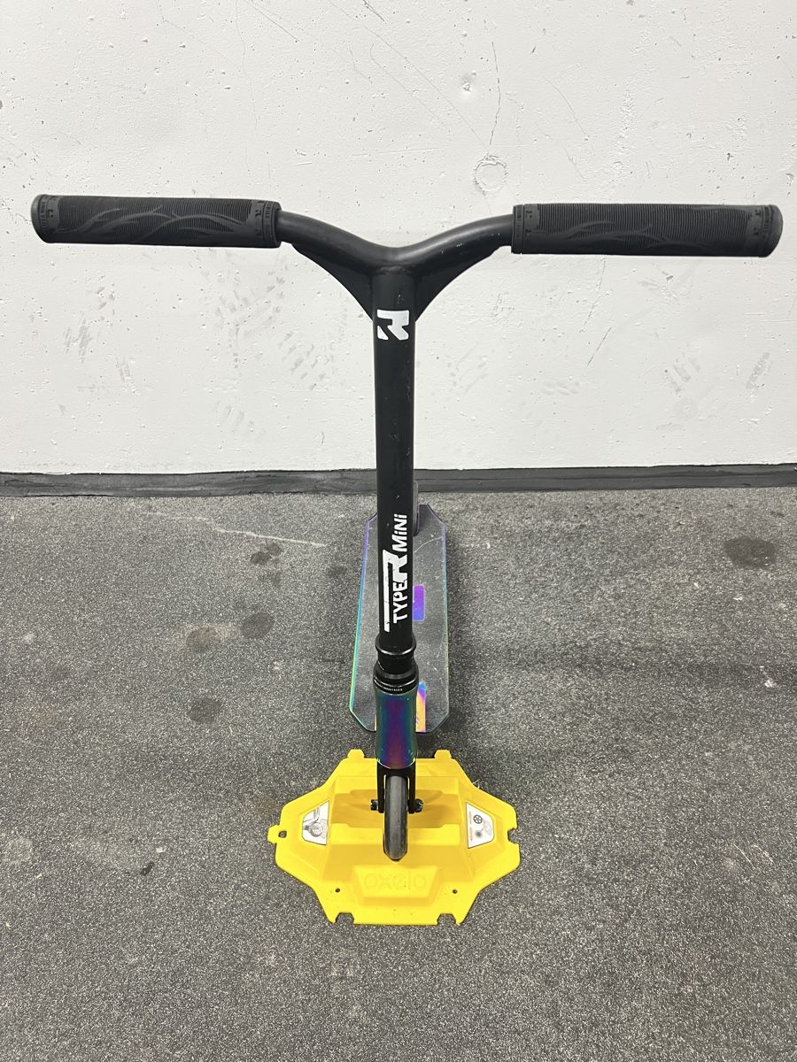 Kickboard: Root Type R Mini Stunt Scooter Rainbow in gutem Zustand – Usato da Teufen AR venduto da Fabe
