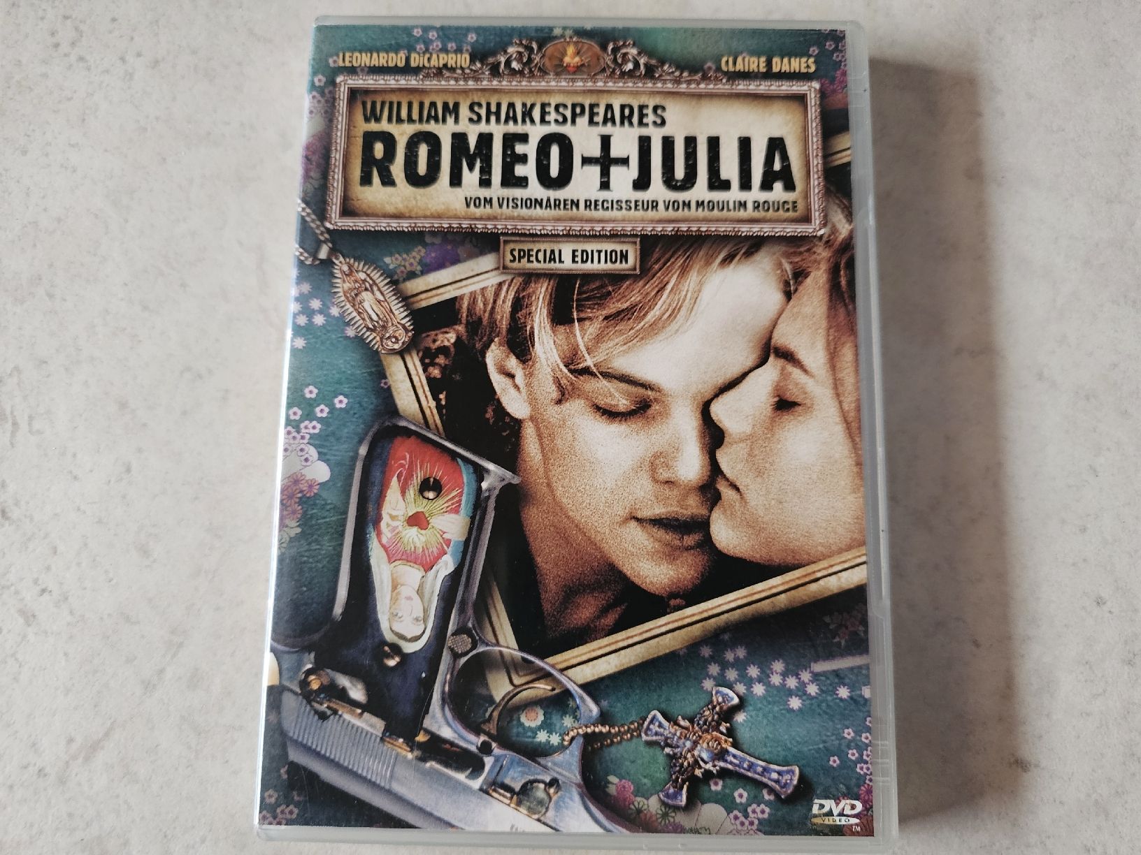 Tutti i DVDs: Romeo + Julia  /  Special Edition – Usato da Schneisingen venduto da backstore24