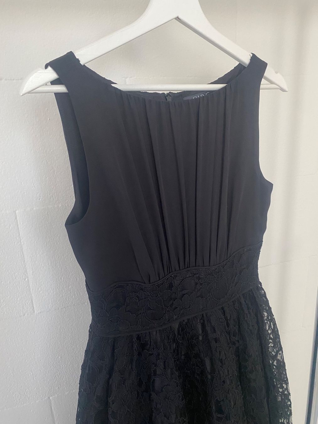 Vestiti: Swing Kleid schwarz mit Spitze – Usato da Bürglen TG venduto da Seepferdli 2