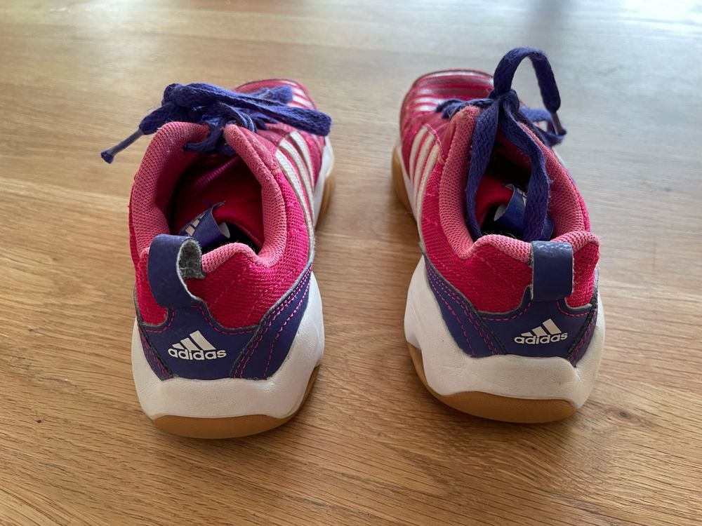Adidas hallenschuhe 32 hotsell