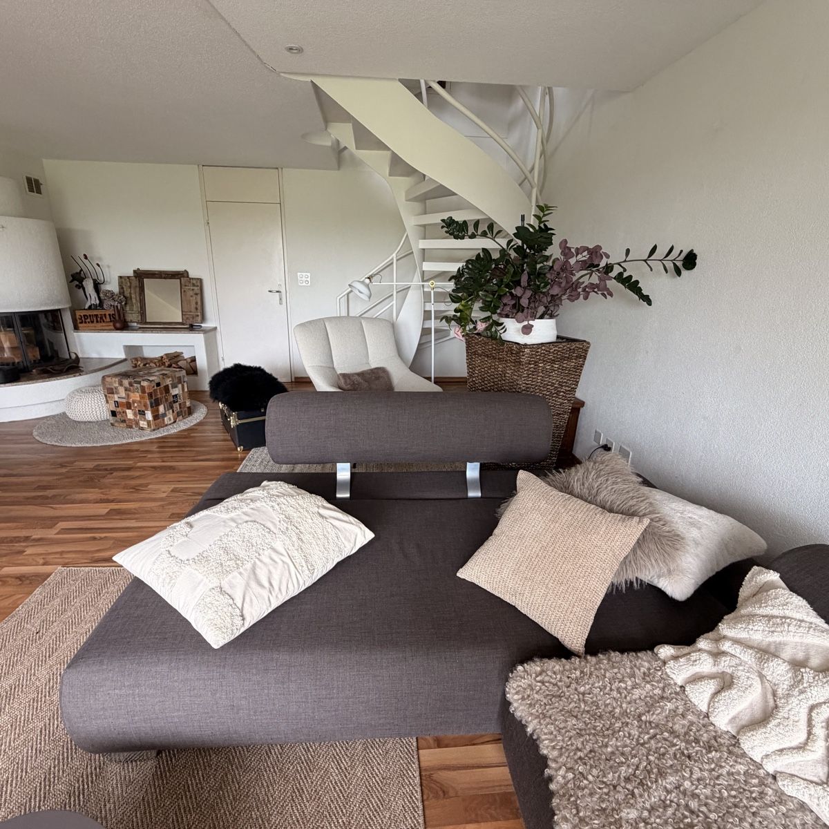 Sofas: Sofa braun,  guter Zustand – Gebraucht aus Regensberg von Xeyfi 2