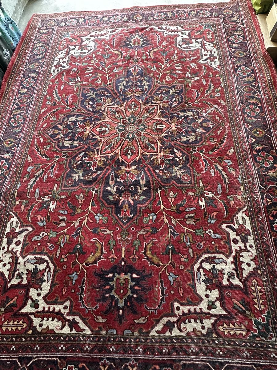 Teppiche: ORIENT TEPPICH AB 1 FR. – Gebraucht aus Schüpfen von TOY-58 2