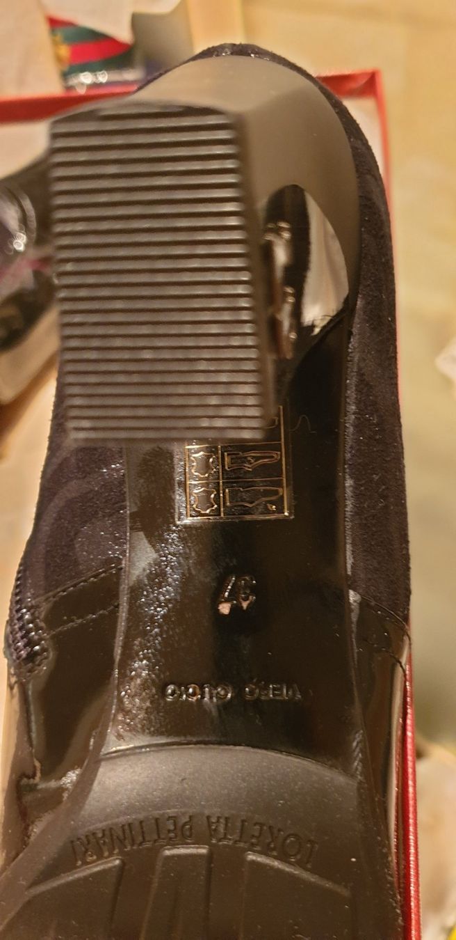 Damenschuhe: Neue Stiefeletten Loretta Pettinari Gr.37 – Neu und originalverpackt aus Wettswil von the_jr6l 5