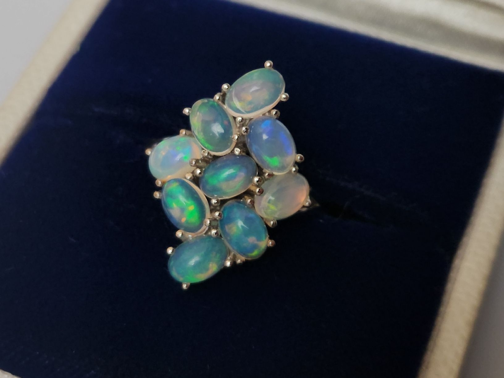 Anelli: Blue flash Opal Ring, 925 Silber, Gr. verstellbar. Neu! – Nuovo (secondo la descrizione) da St. Gallen venduto da GIULESGG 3