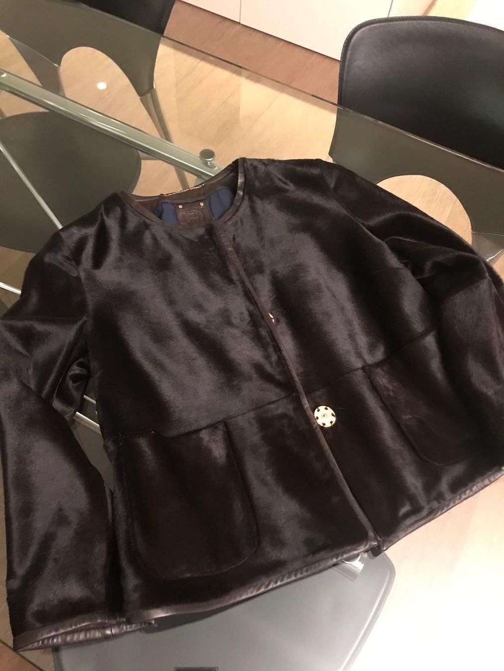 Massimo Dutti Vestes: Neue Massimo Dutti Felljacke – Neuf avec emballage d'origine à Zug par hautecoutureclub 3