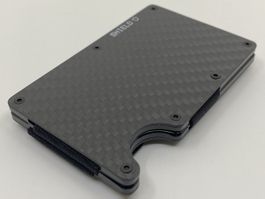 💳✨ THE SHIELD Wallet Carbon Fibre + Strap - NEU + OVP!