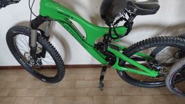 VTT Santa Cruz Driver 8 vert cadre complet suspension M