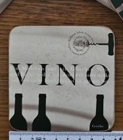 Vino Untersetzer mit Goethe Spruch und Flaschen. 6 Stk
