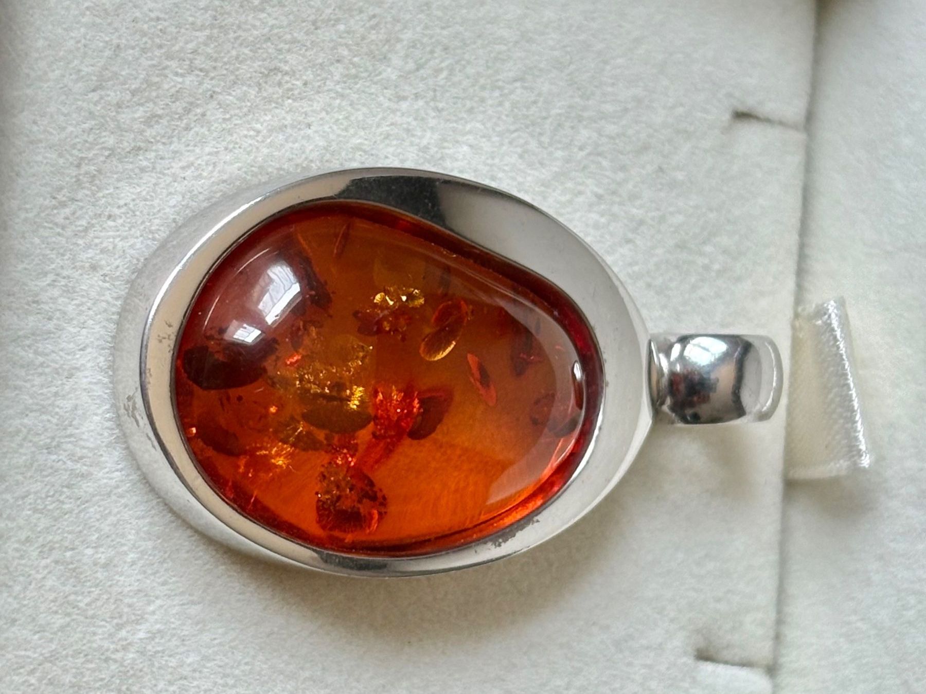 Pendentifs: Bernstein Anhänger, massiv, Silber 925 – Neuf (Voir description) à Brugg AG par lau_9rvy 1