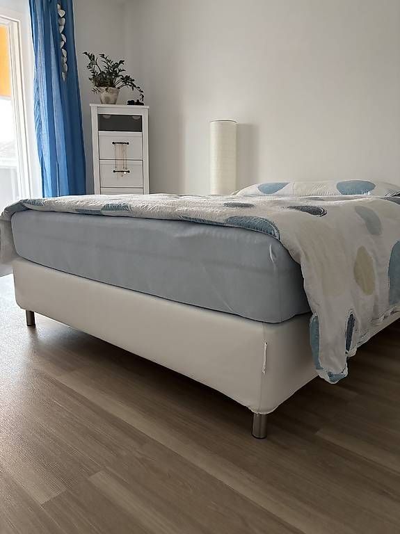 Letti: Bettgestell Weiss 140x200cm – Usato da Winterthur venduto da Saki02