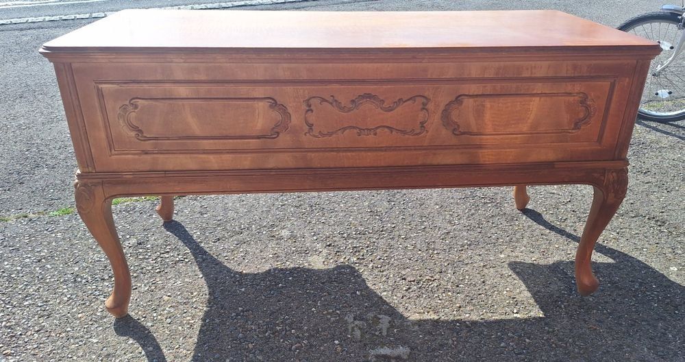 Scrivanie: Antiker Schreibtisch aus Holz – Usato da Weinfelden venduto da JoeBaer 6