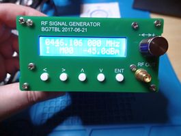 RF Signal Generator 35 MHz - 4.4 GHz , HF-Generator