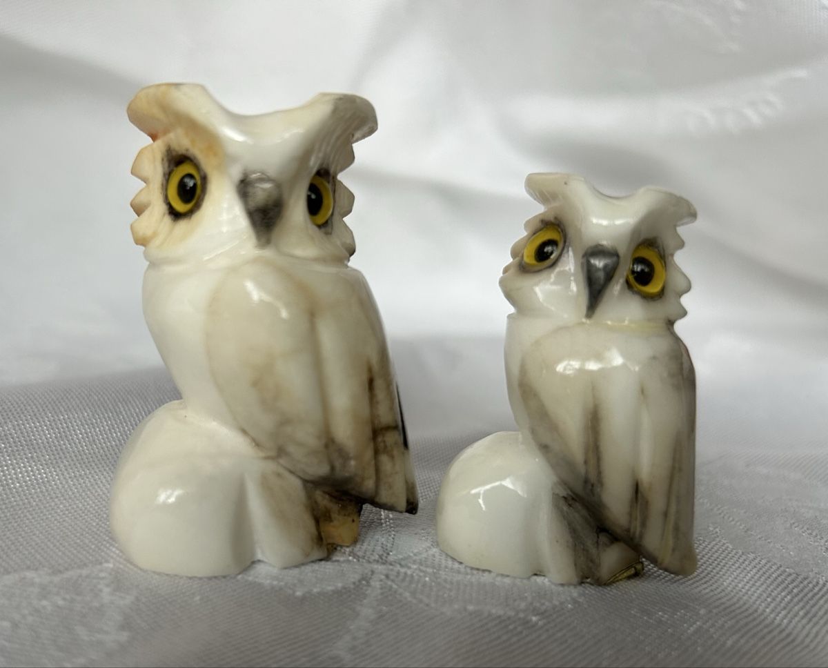 Statuette: 6 Eulen aus Naturstein – Usato da Lengnau AG venduto da Mefari 1