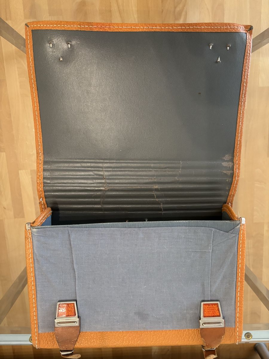 Zaini: Vintage Schulthek mit Fell – Usato da Zürich venduto da Mike_F 2