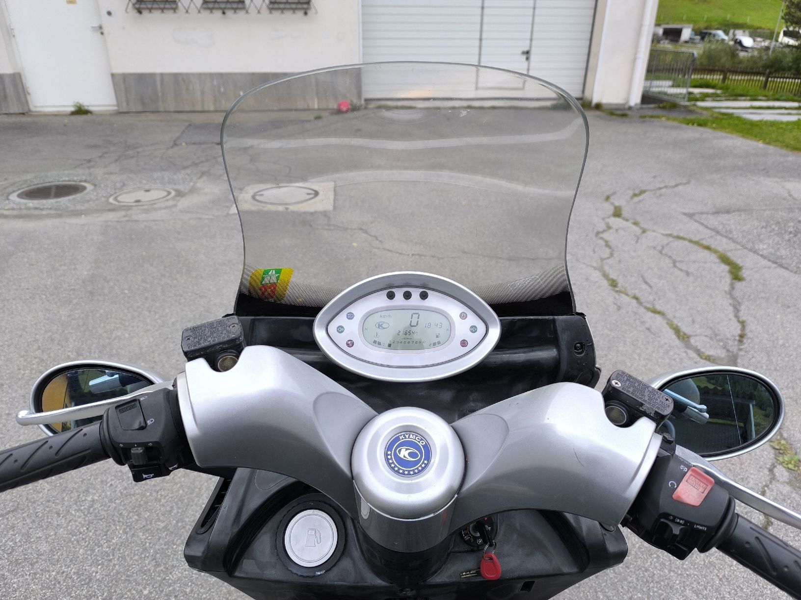 Kymco Scooters: Kymco Grand Dink 250cc Roller – Gebraucht aus Vals von BasketMan 2