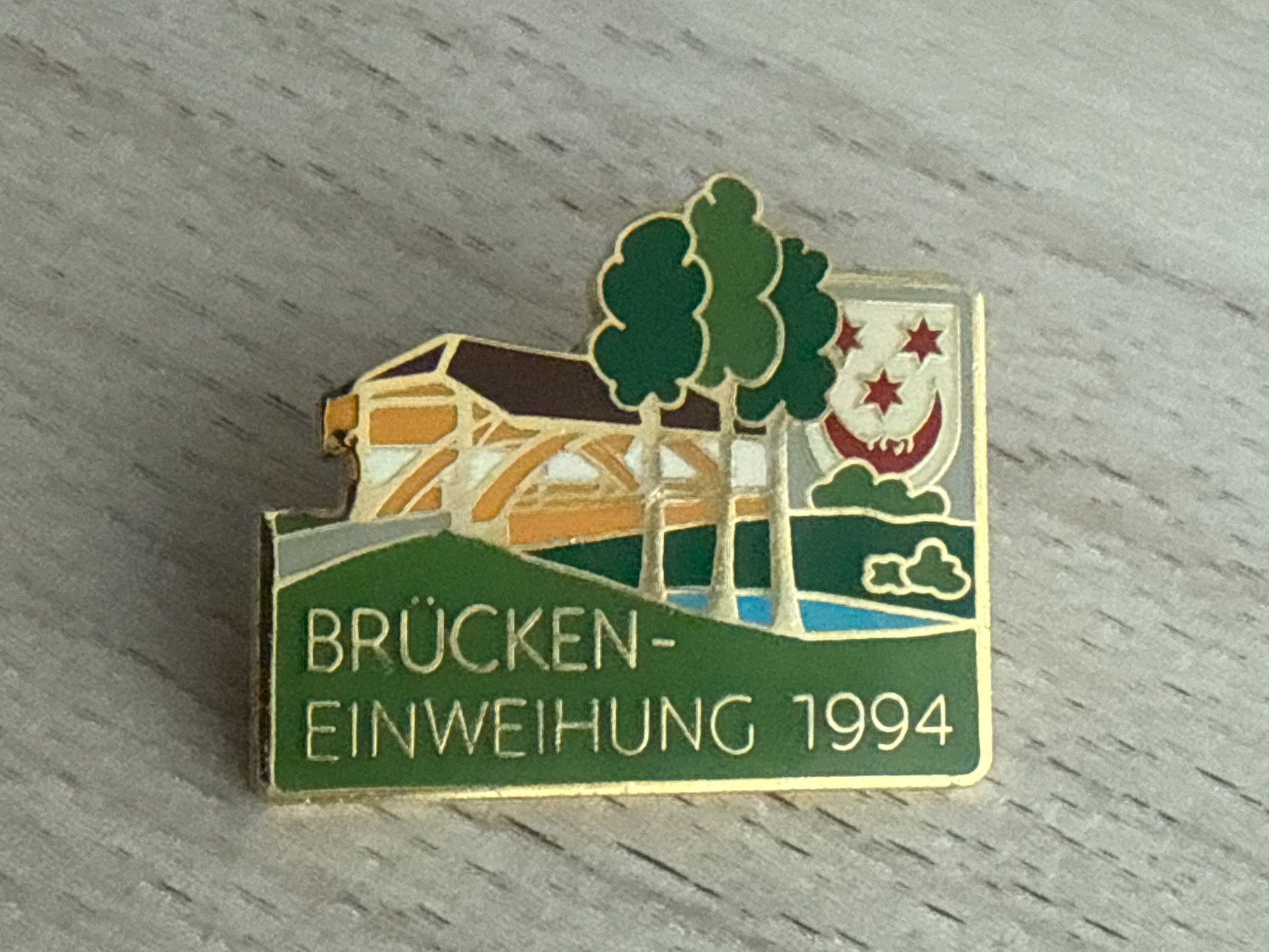 Placchette & Badge: Pin  Brückeneinweihung 1994 – Usato da Glattbrugg venduto da Schweigmatt