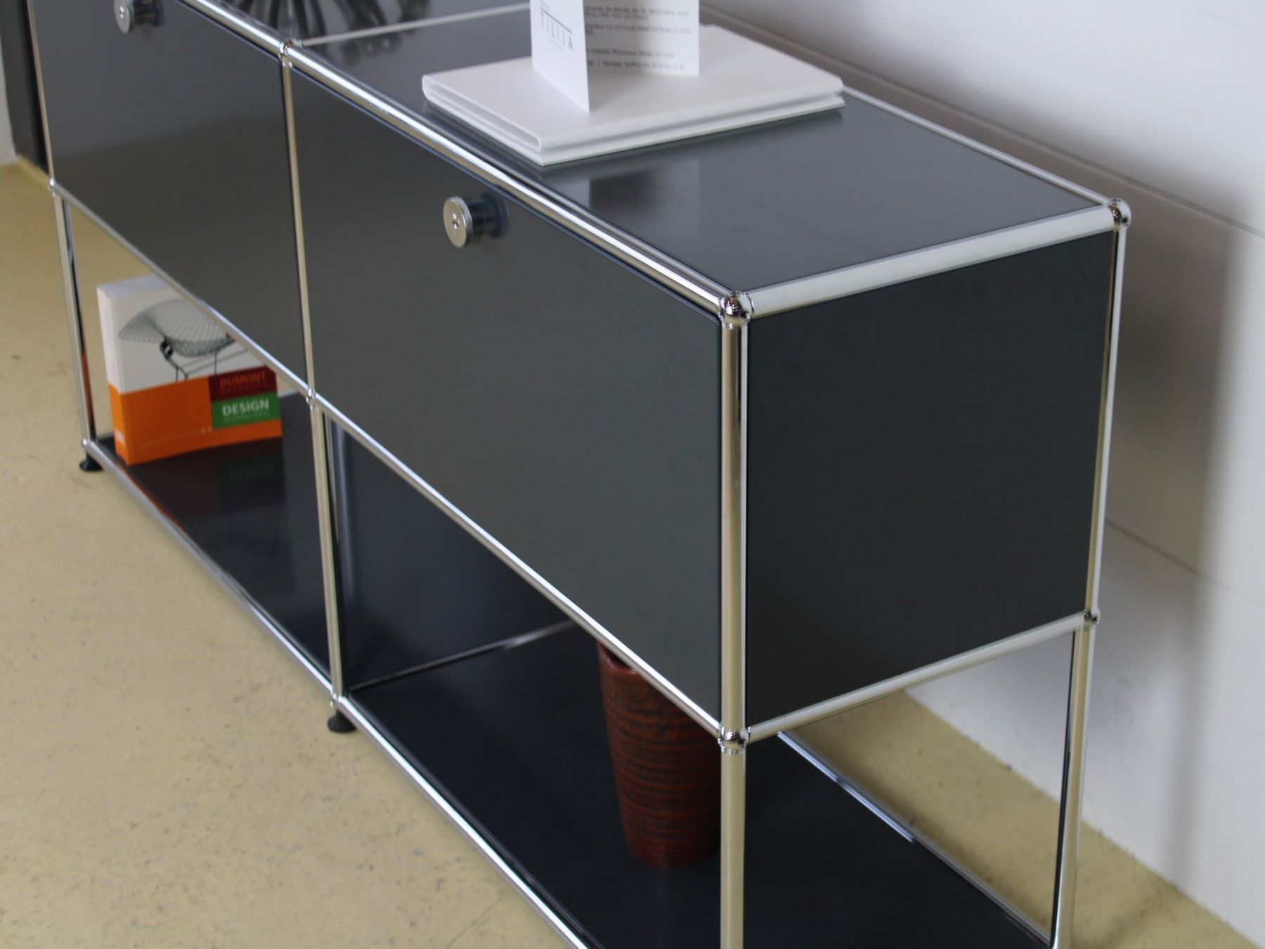 USM Kommoden: USM Haller Sideboard | Anthrazitgrau | Neuwertig – Gebraucht aus Meinisberg von atelier_TILIJA 7