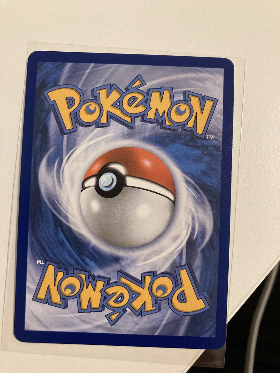Pokémon Sammelbilder & Trading cards: Pikachu 033/128 EN 30th 11/30 – Neu (gemäss Beschreibung) aus Wohlen AG von Liridon22 1