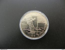 Liberia 5 Dollars 2000 - First man on moon