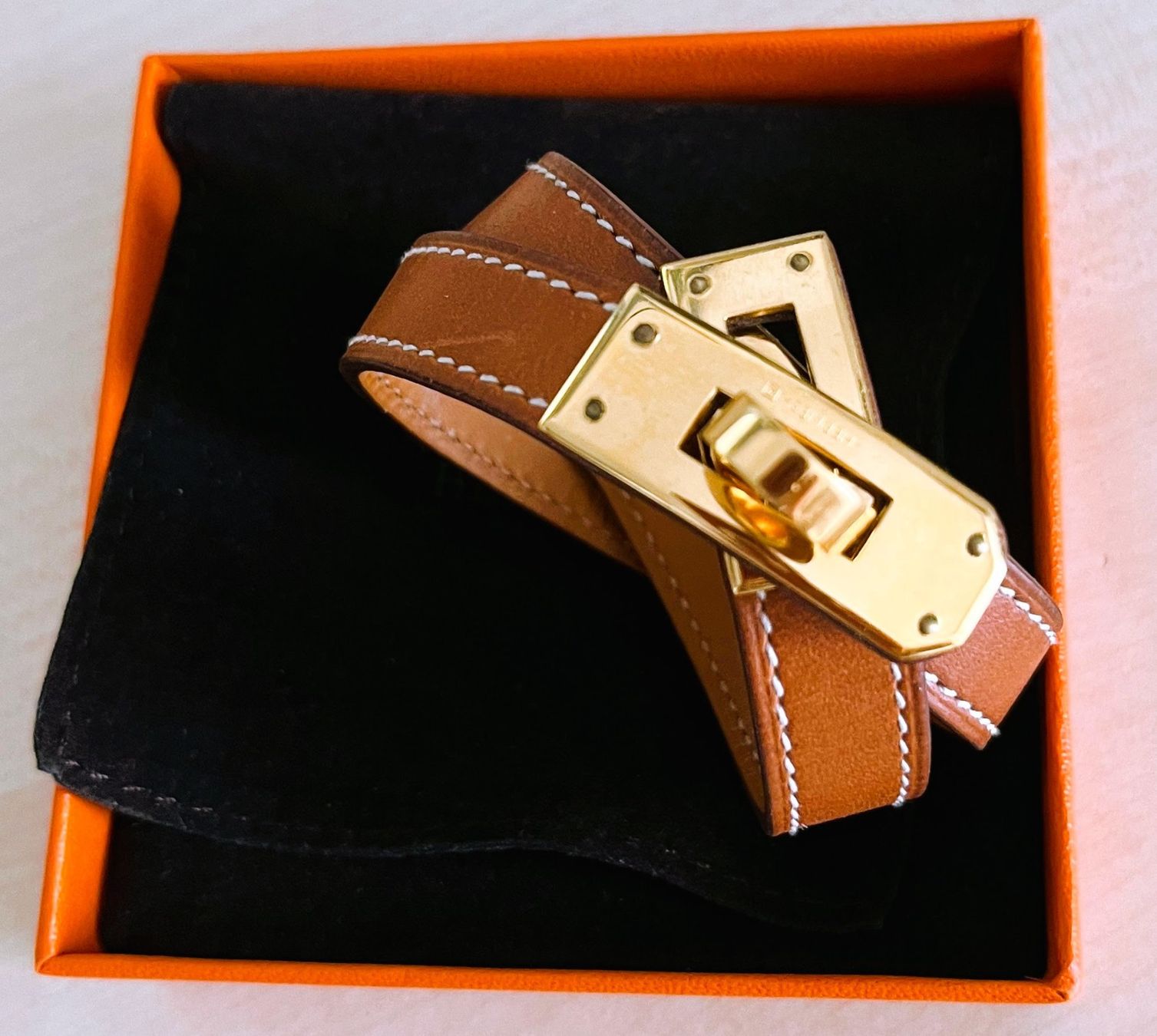 Hermès Bracciali & Braccialetti: Hermès Kelly Double Tour Armband – Nuovo (secondo la descrizione) da Wädenswil venduto da Mr2spock 4