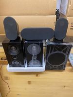 Verschiedene Musikboxen  