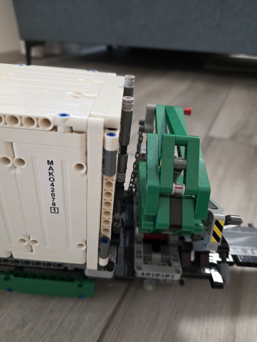 Lego Giocattoli: Lego Technic Truck Mack  42078 – Usato da Dorf venduto da Echo_Elements 7
