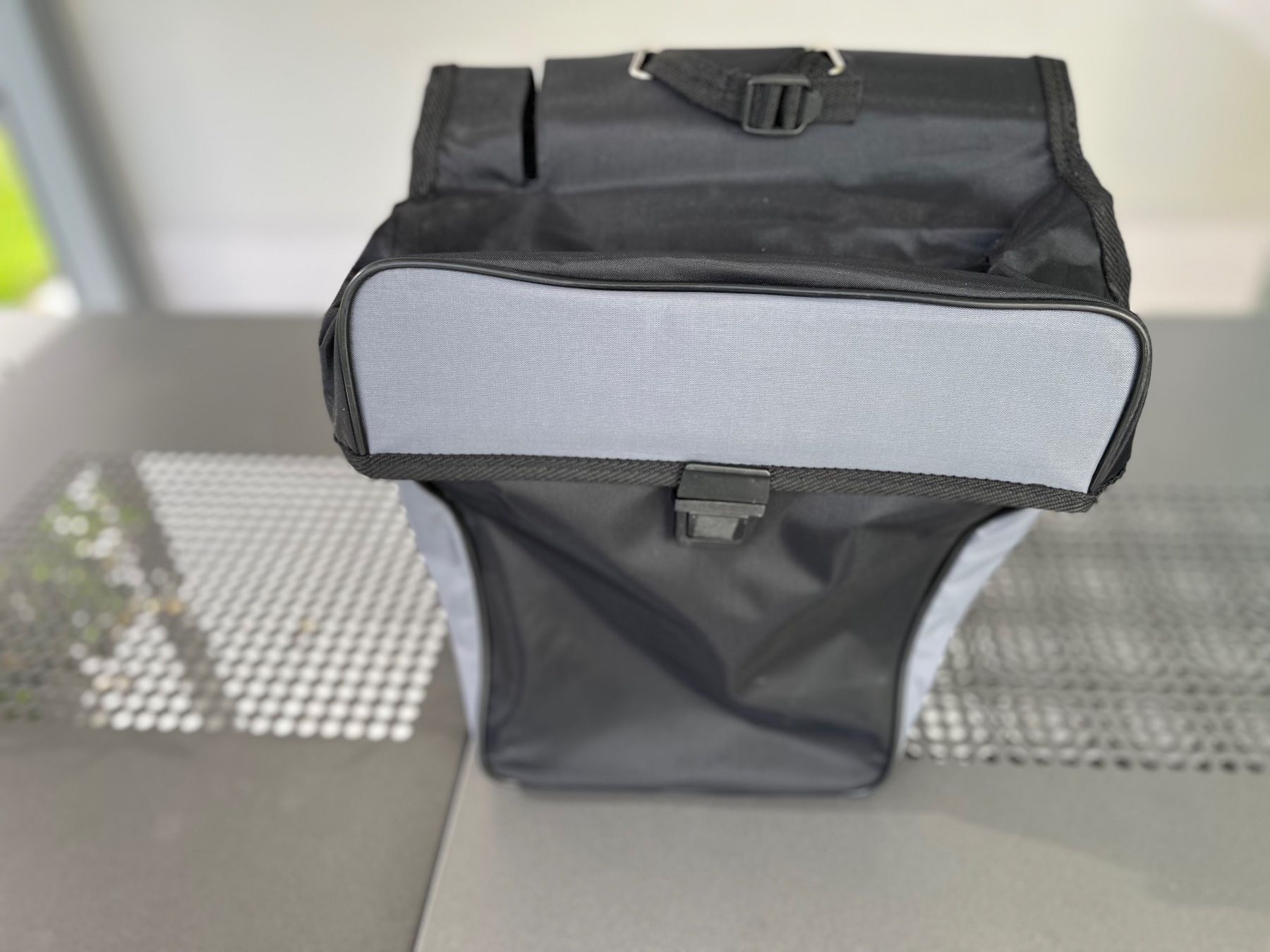Taschen: Velo Gepäcktasche – Gebraucht aus Bremgarten AG von udb 5