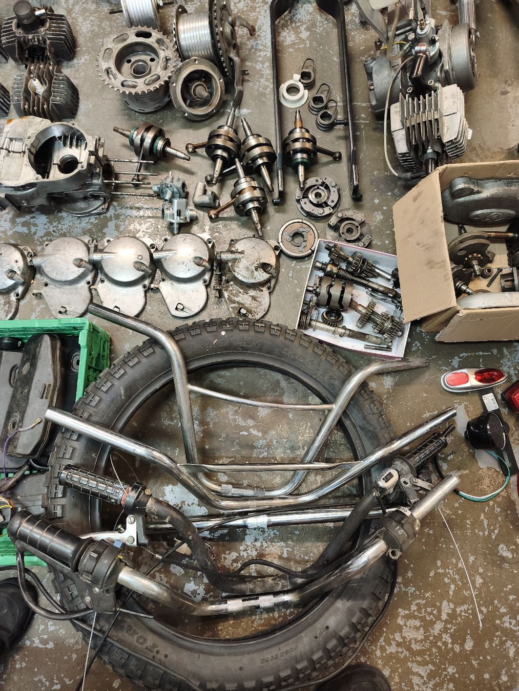 Puch Mofa-Ersatzteile: Auflösung Mofateile – Defekt aus Münchwilen TG von Denso33 2