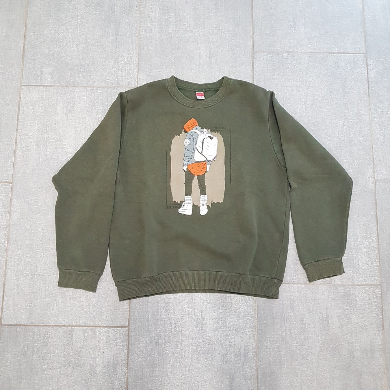 Pullover & Sweatshirts: Pullover – Gebraucht aus Altishofen von Simba220