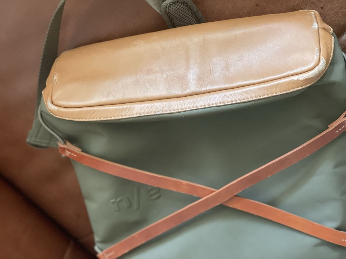 Aunts & Uncles Zaini: Aunts & Uncles Osaka Rucksack – Usato da Schaffhausen venduto da marakesch41 4