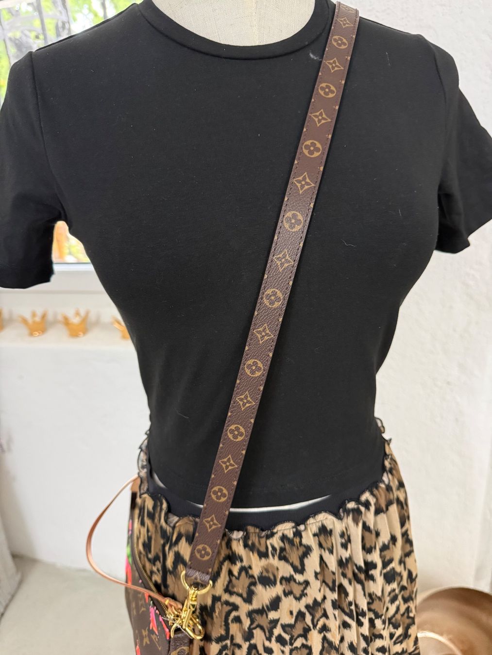 Louis Vuitton Altro in  Abbigliamento & Accessori: Louis Vuitton Schultergurt 2 cm – Nuovo (secondo la descrizione) da Lutzenberg venduto da Schatzkiste88 2