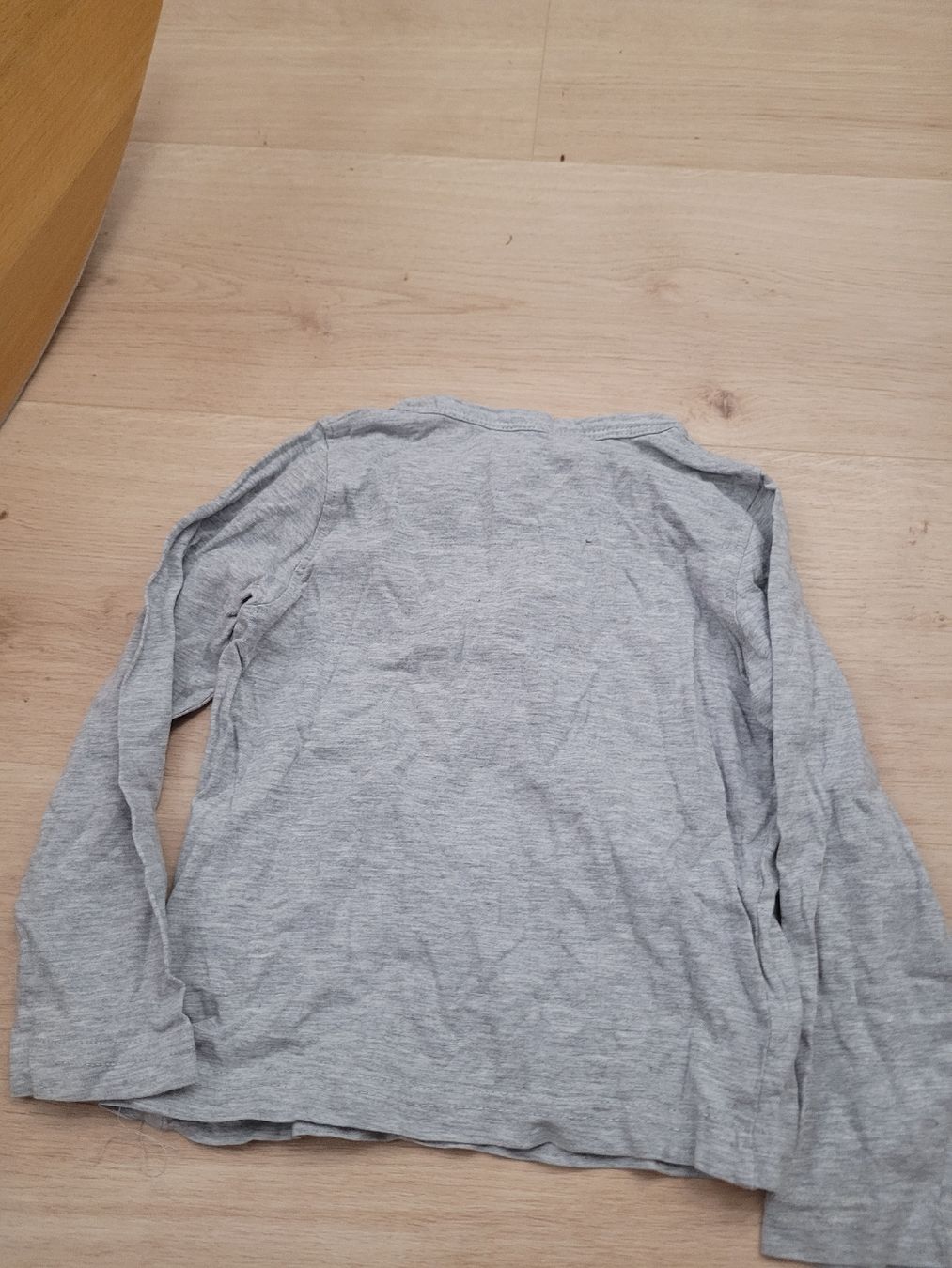 Pullover & Sweatshirts: pullover Gr. 98 – Gebraucht aus Lupsingen von sta_wgg5 2