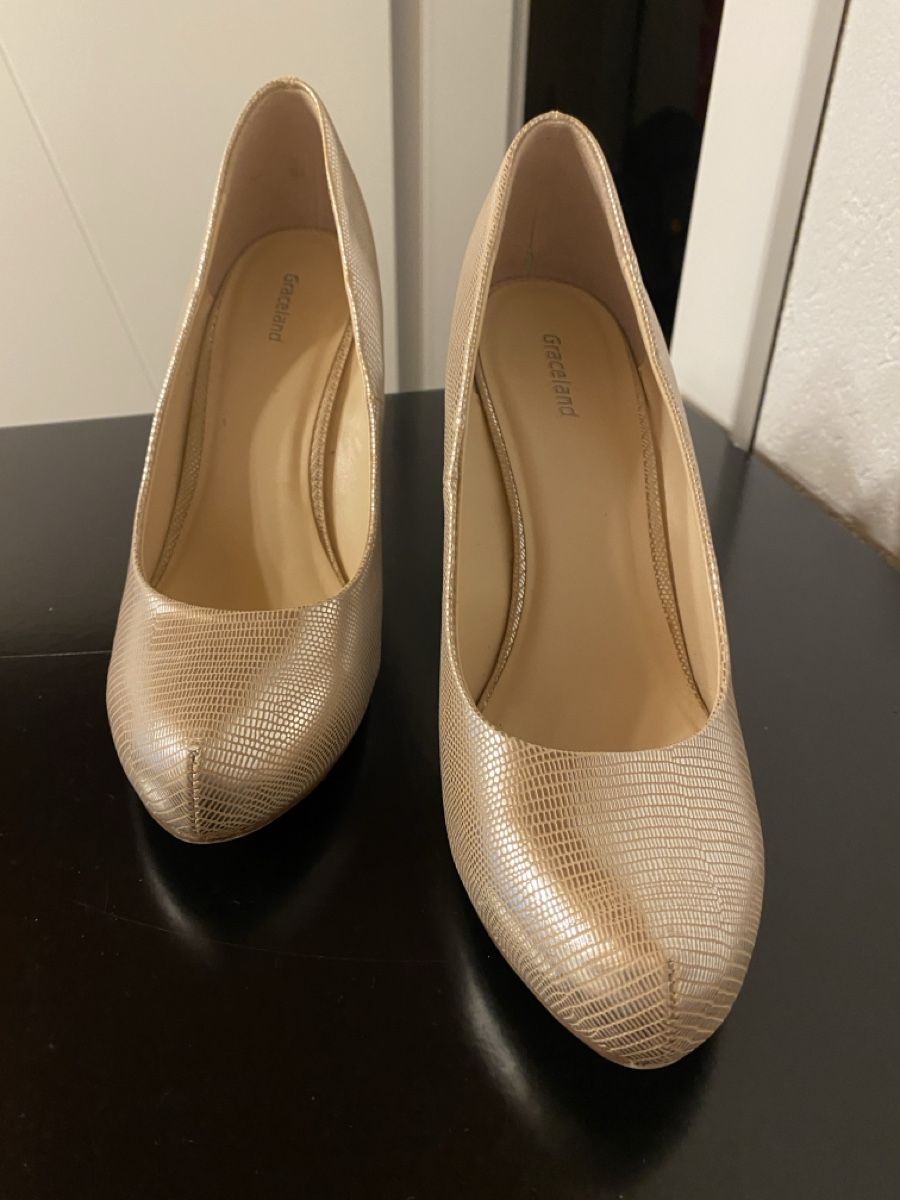 Damenschuhe: High Heels – Gebraucht aus Beinwil am See von lol_j8dy 1