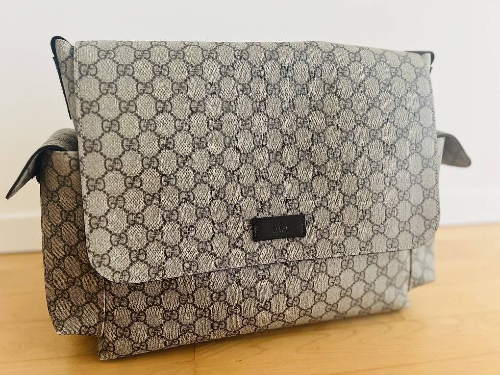 Gucci Borse & Zaini: Gucci Wickeltasche – Usato da Sursee venduto da Aleksis 2