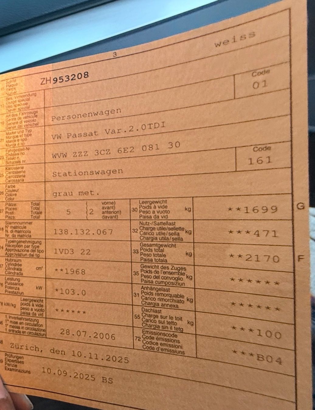 VW Automobili: VW Passat Variant 2.0 TDI DSG | Leder | MFK | Klima | – Usato da Buchs ZH venduto da VithusanR 6