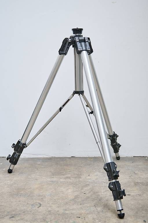 Treppiedi & Teste: Manfrotto Kamera Stativ 161 Mk2 Silber – Usato da Zürich venduto da lozzaphoto