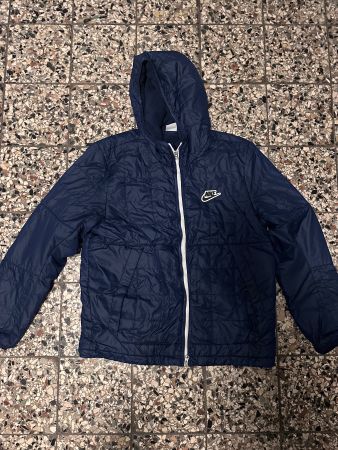 Nike Jacke mit Kapuze dunkelblau Grösse M guter Zustand