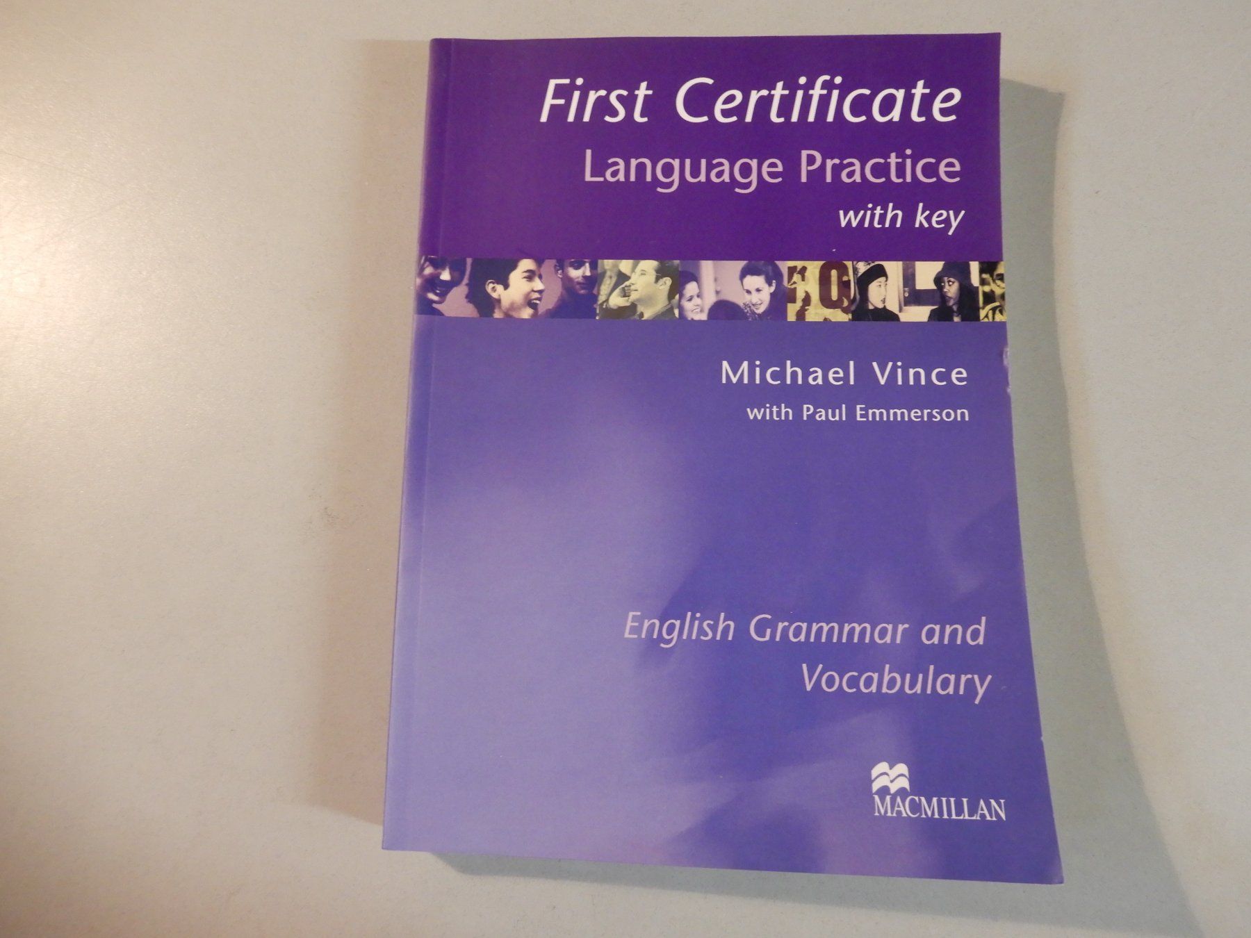 Libri: First Certificate – Language Practice mit Schlüssel! – Usato da Erstfeld venduto da Mario_boe0