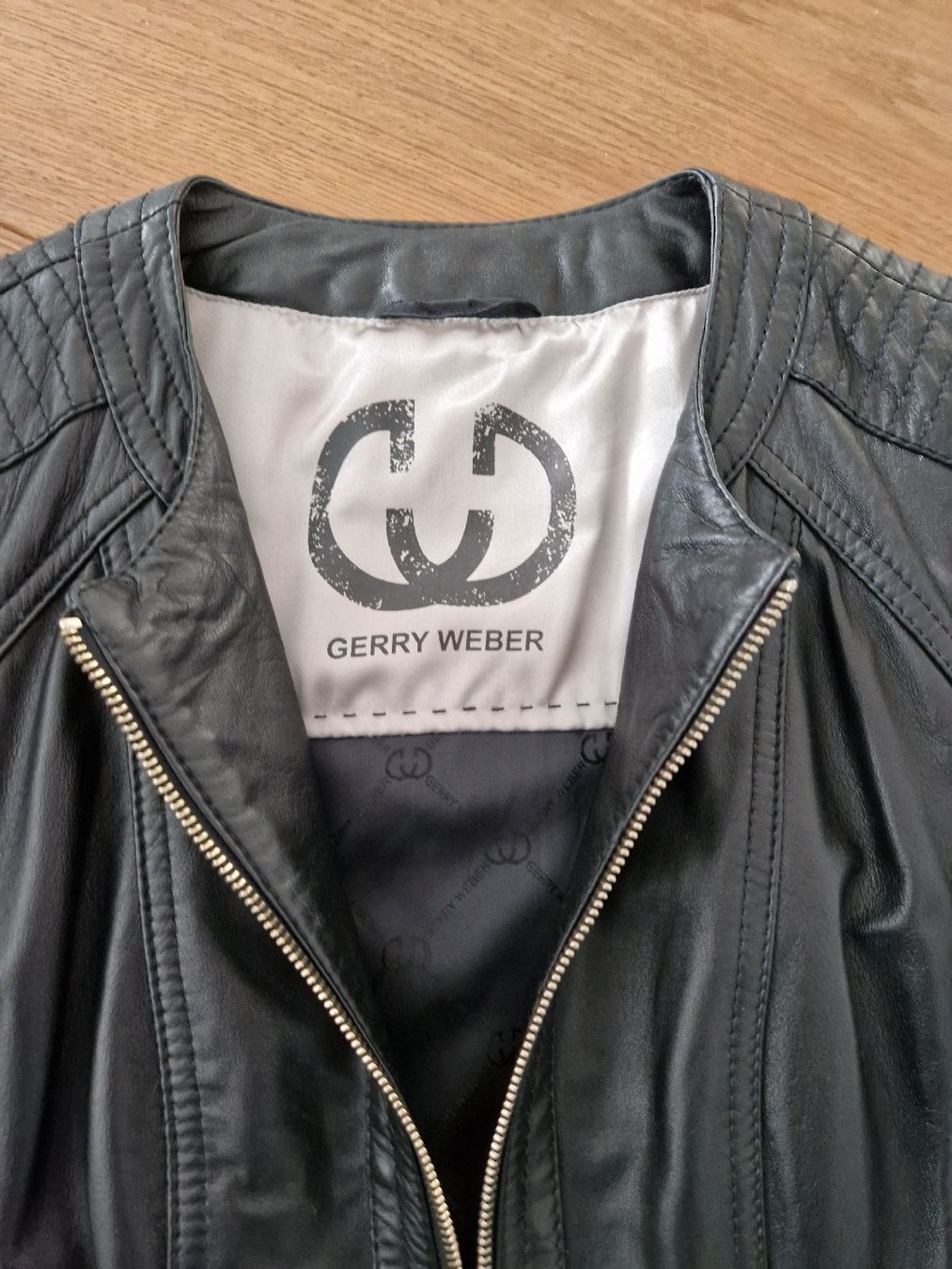 Giacche: Lederjacke 36 – Nuovo (secondo la descrizione) da Rapperswil SG venduto da sus_hsb5 2