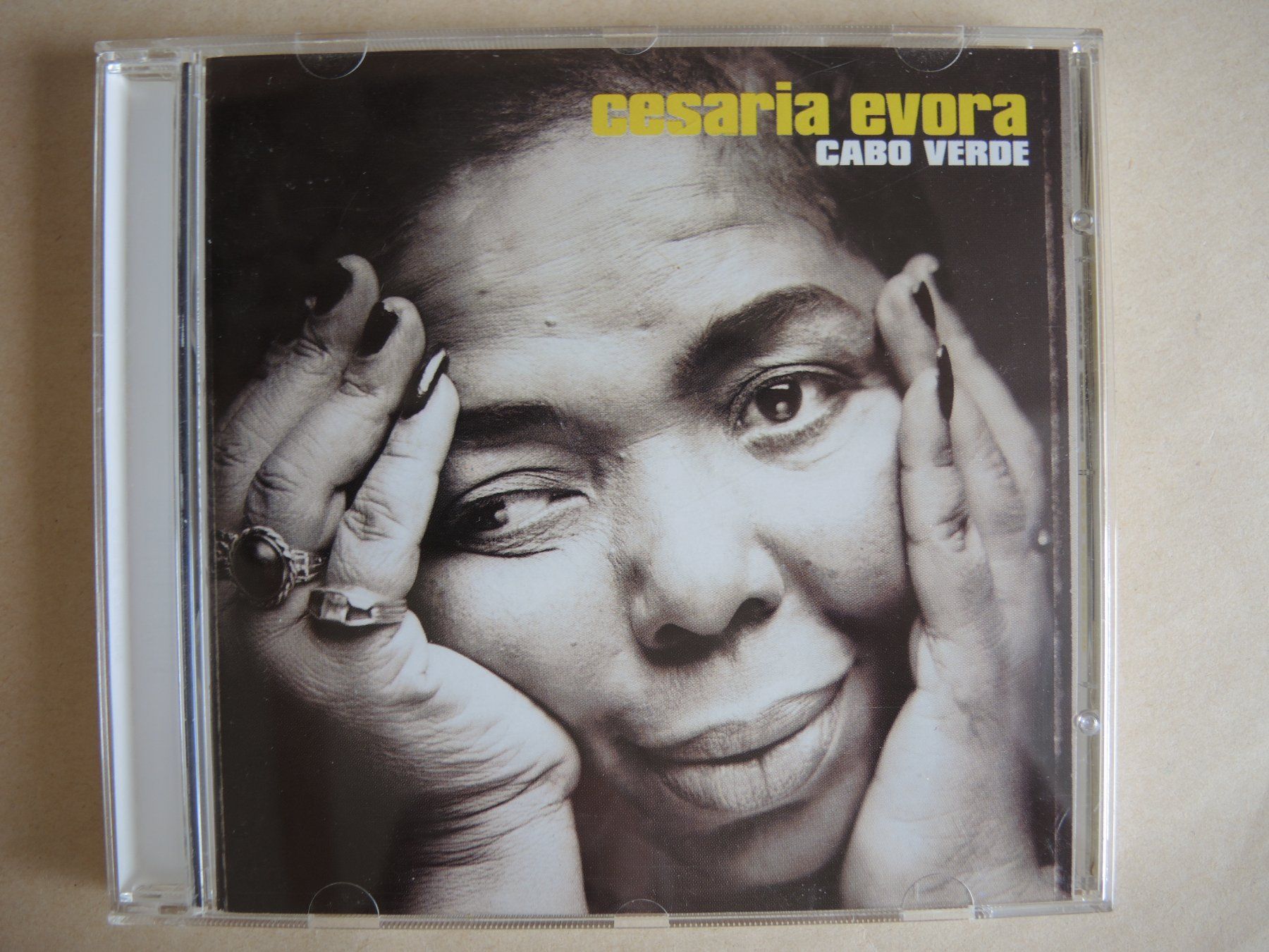 CD: CD cesaria evora - CABO VERDE – Usato da Rorschach venduto da maeck8
