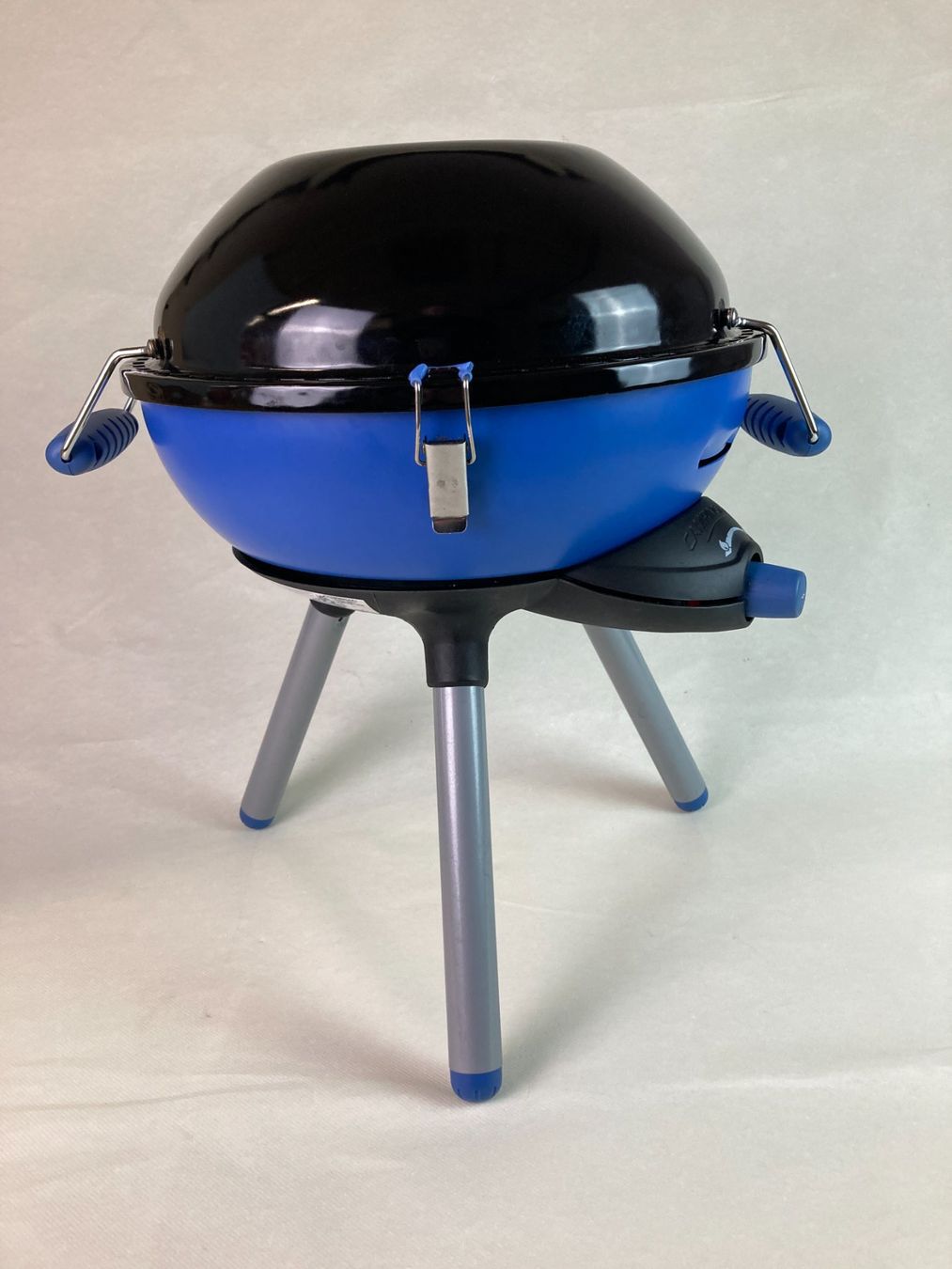 Campingaz Griglie: CAMPINGAZ | Party Grill 400 CV | blau – Usato da Wittenbach venduto da Restwert_St-Gallen