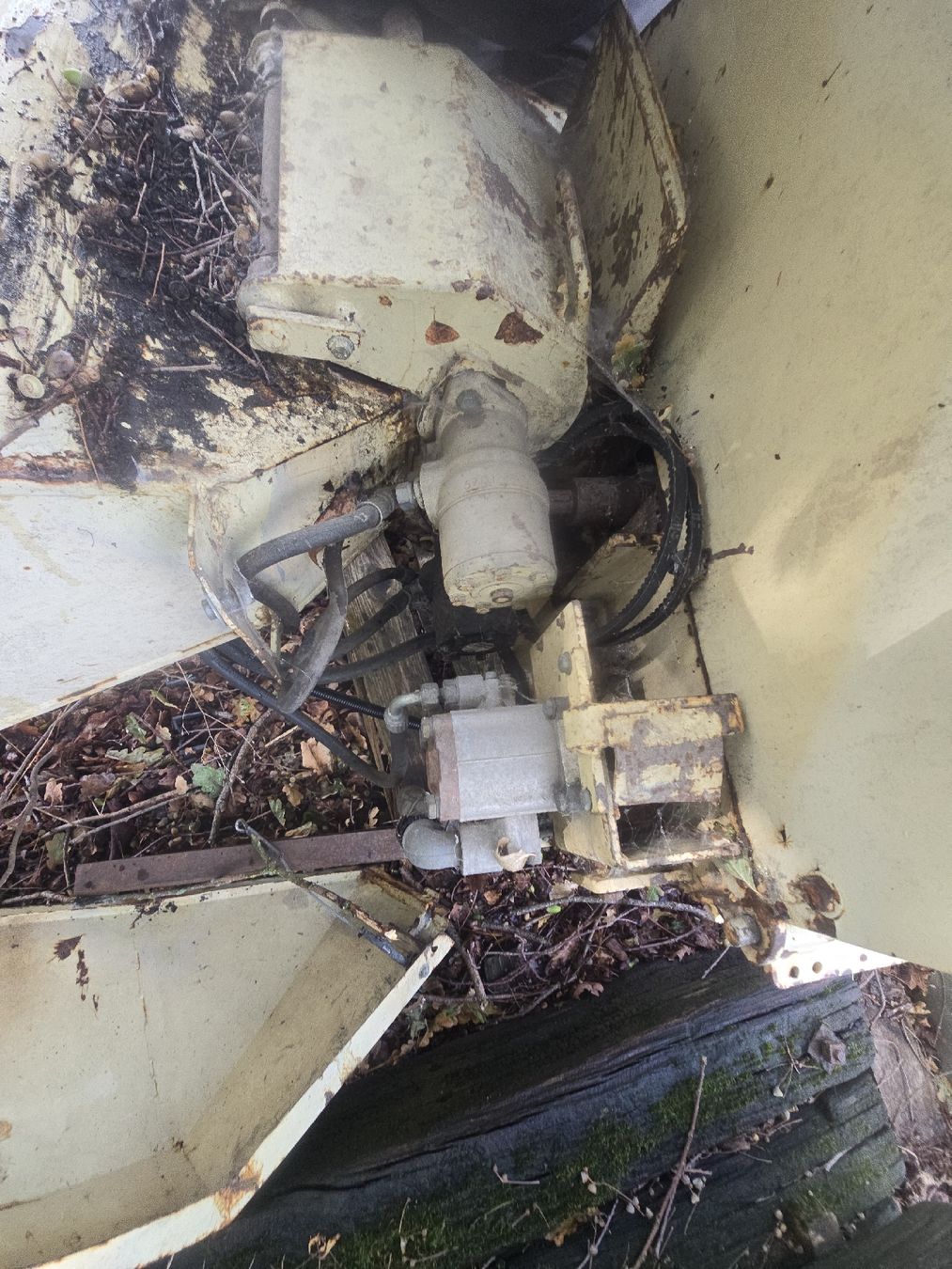 Trinciatrici: anbauhacker /häcksler an front oder heck hydraulik – Difettoso da Freidorf TG venduto da baumigg 6