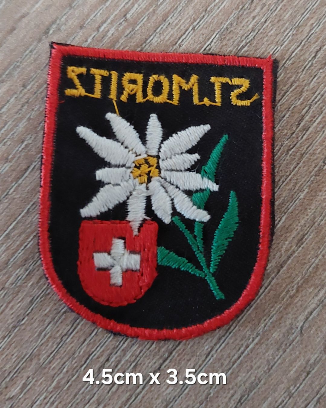 Plaketten & Abzeichen: Badge , Patch, Aufnäher ST.MORITZ , Edelweiss (24) – Neu (gemäss Beschreibung) aus Schwarzenbach SG von Rigus 1