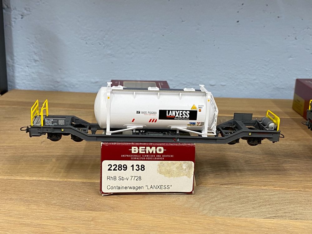 RhB Bemo Sb-v 7728 Container-Tragwagen, LANXESS (Gebraucht) in Goldau ...