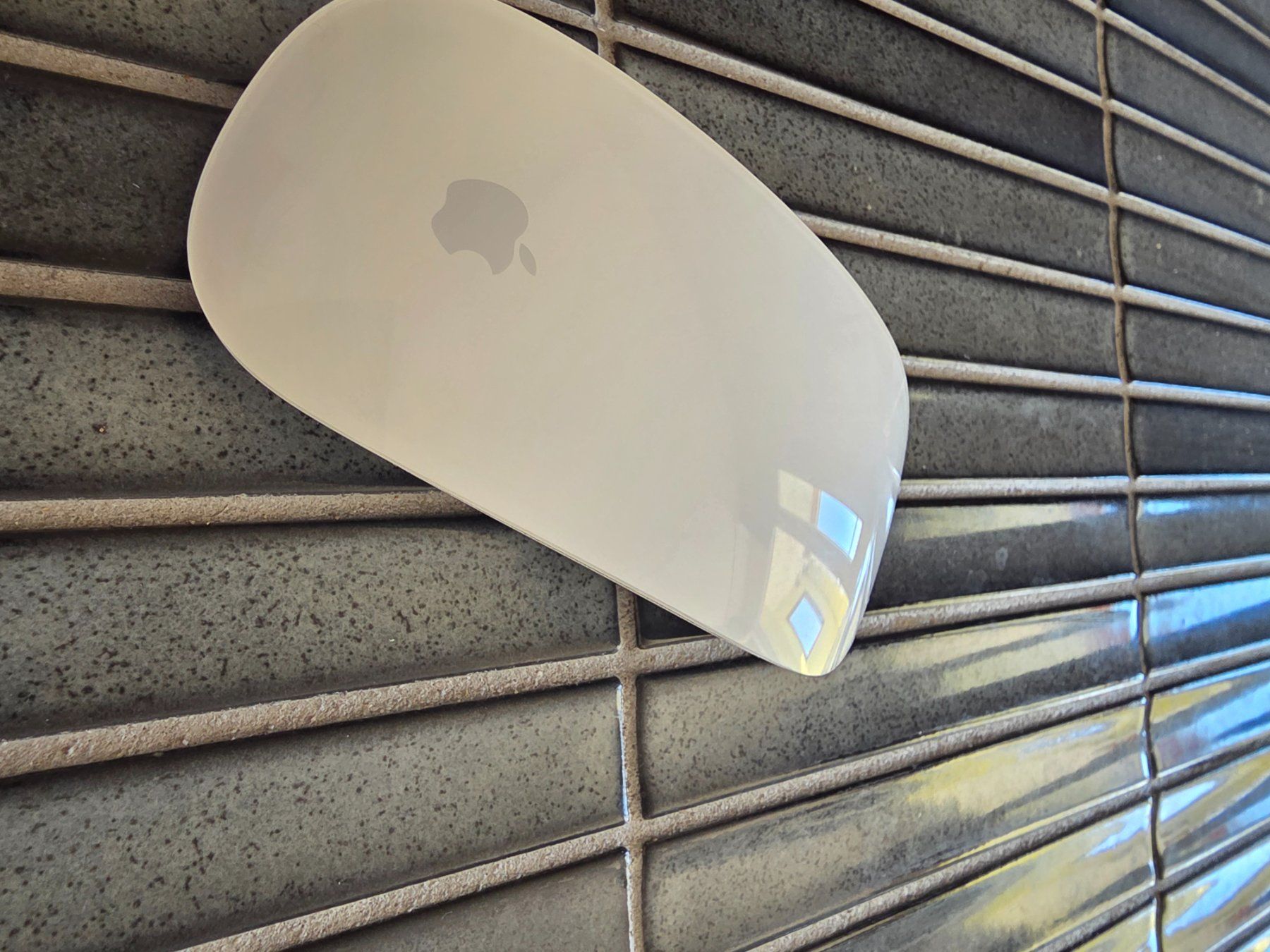 Apple Souris: Apple Magic Mouse – D'occasion à Biberist par Volo28 1