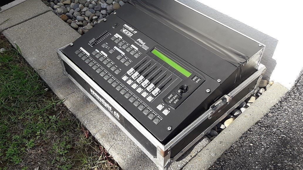 Reisekoffer: Flightcase Amptown XLR - 230 Volt Ausbau – Gebraucht aus Watt von Gubrist 8