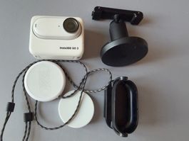 Insta360 GO 3 64 Go Caméra d’action 2.7K + Action Pod