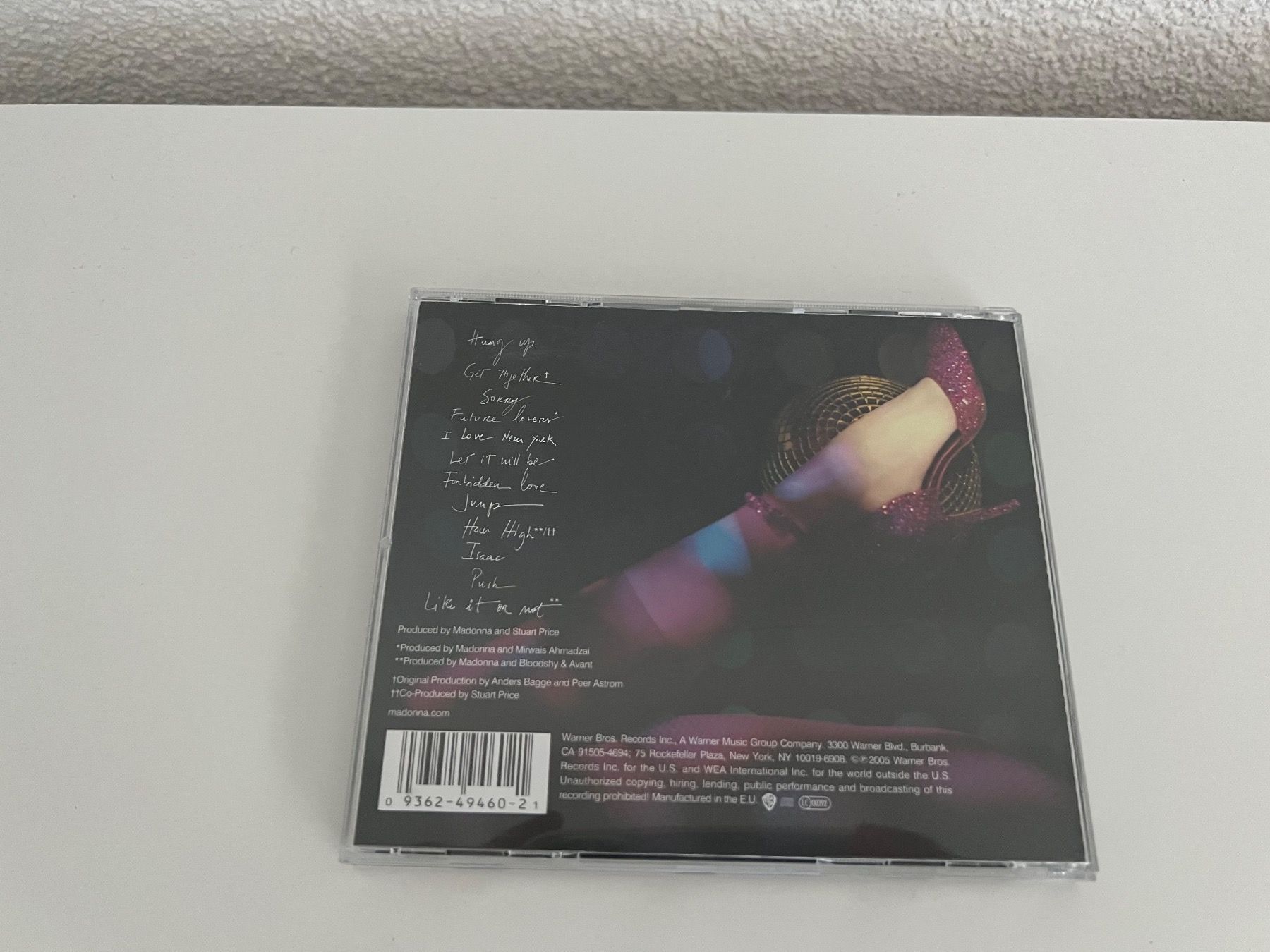CDs: Madonna,  Confessions on a dance floor – Gebraucht aus Lausanne von Sittingredbull 1