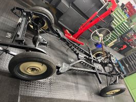 Fiat Topolino Chassis mit CH Papieren  renoviert.
