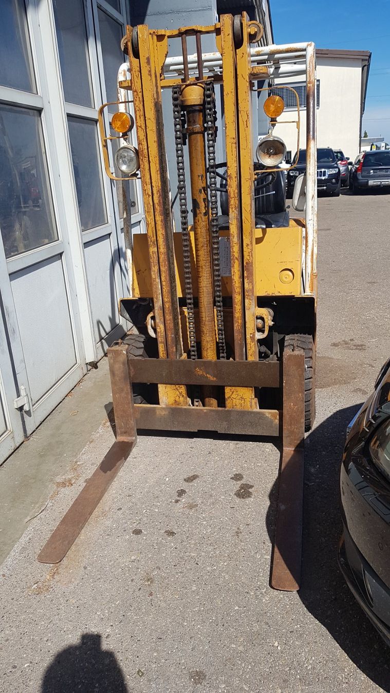 TCM Carrelli elevatori e a forche: TCM F14 Stabler – Usato da Biel / bienne venduto da Sarouch9 3